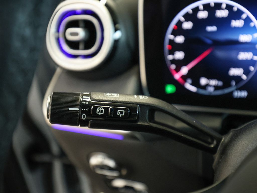 Mercedes-Benz GLC 220 d 4M AMG Edition AHK Distr. LED Pano Nav