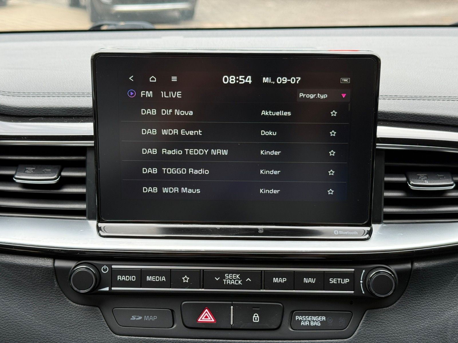 Kia Ceed 1.6 CRDi Vision - Samsaru's Car Outlet