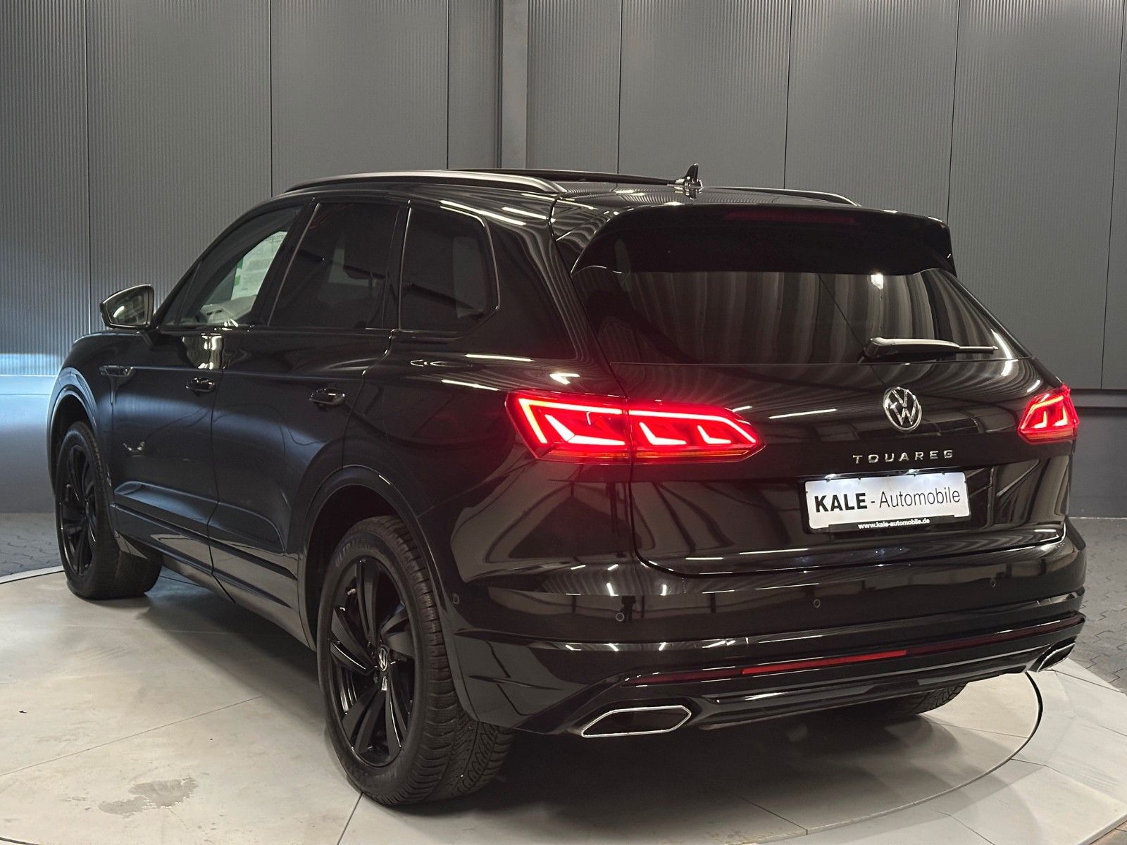 Volkswagen Touareg R-Line 4Motion*Black Style*PANORAMA*Stan