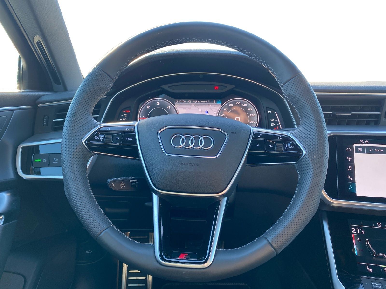Audi A6 Avant 40 TDI S-Line S-Tronic - Samsaru's Car Outlet