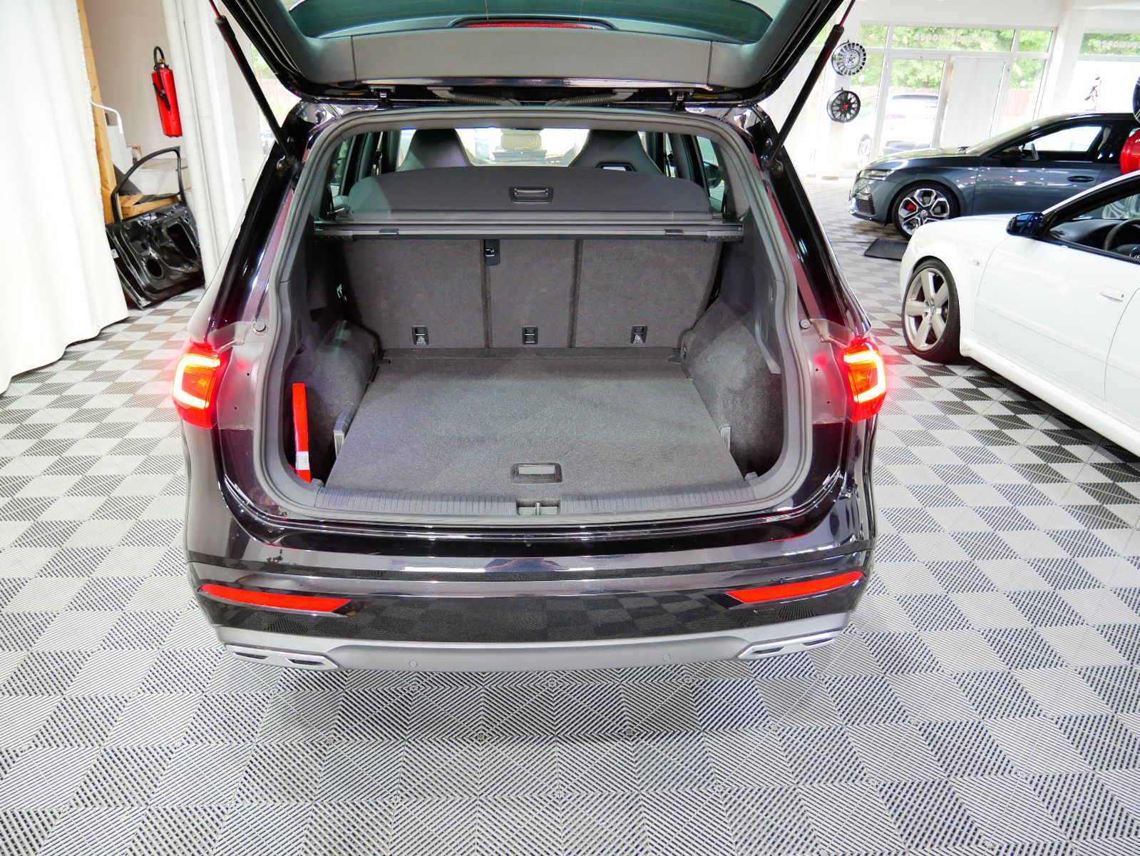 Seat Tarraco 2.0 TSI FR 4Drive - Samsaru's Car Outlet