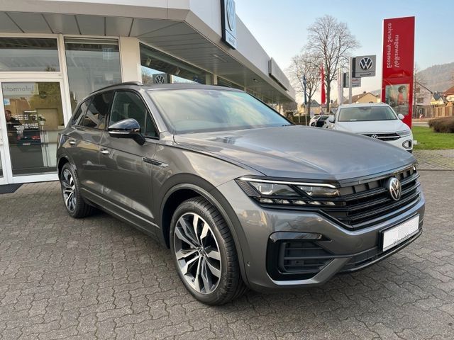 Volkswagen Touareg 3.0 TDI R-Line - Samsaru's Car Outlet
