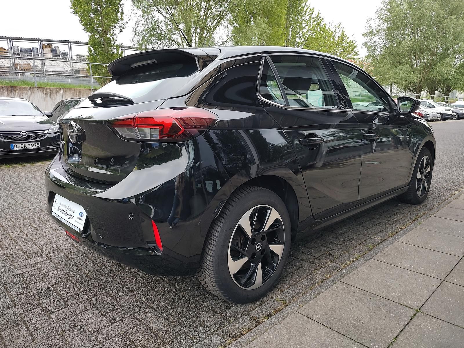 Opel Corsa F e Elegance - Samsaru's Car Outlet