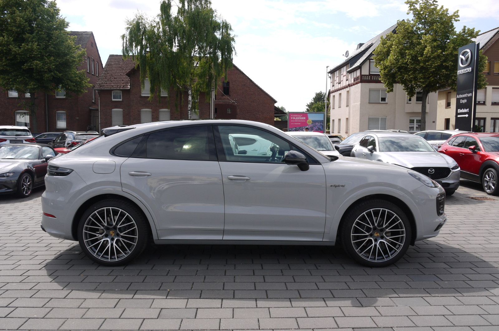 Porsche Cayenne E-Hybrid Platinum Edition*ACC*LUFT*PANO*