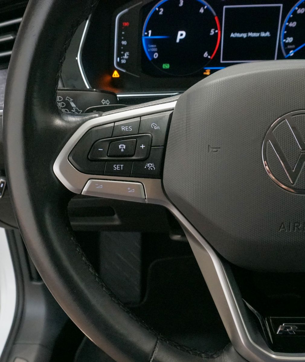 Volkswagen Passat Variant R-Line 4Motion 2.0 TDI*STDHZ*ACC