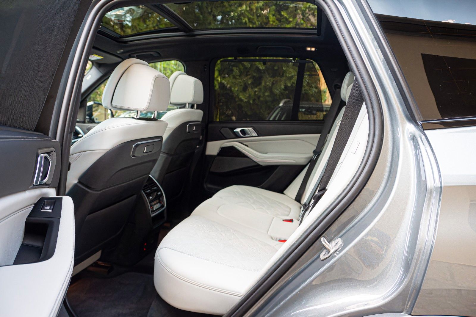 BMW X5 30d M SPORT.LUFTF.SOFTCL.PANORAMA.H/K.AHK.360