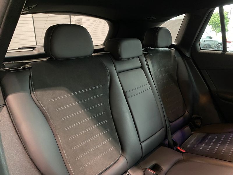 Mercedes-Benz GLC 300 AMG-Line Night DigitalLight Pano AHK DTR