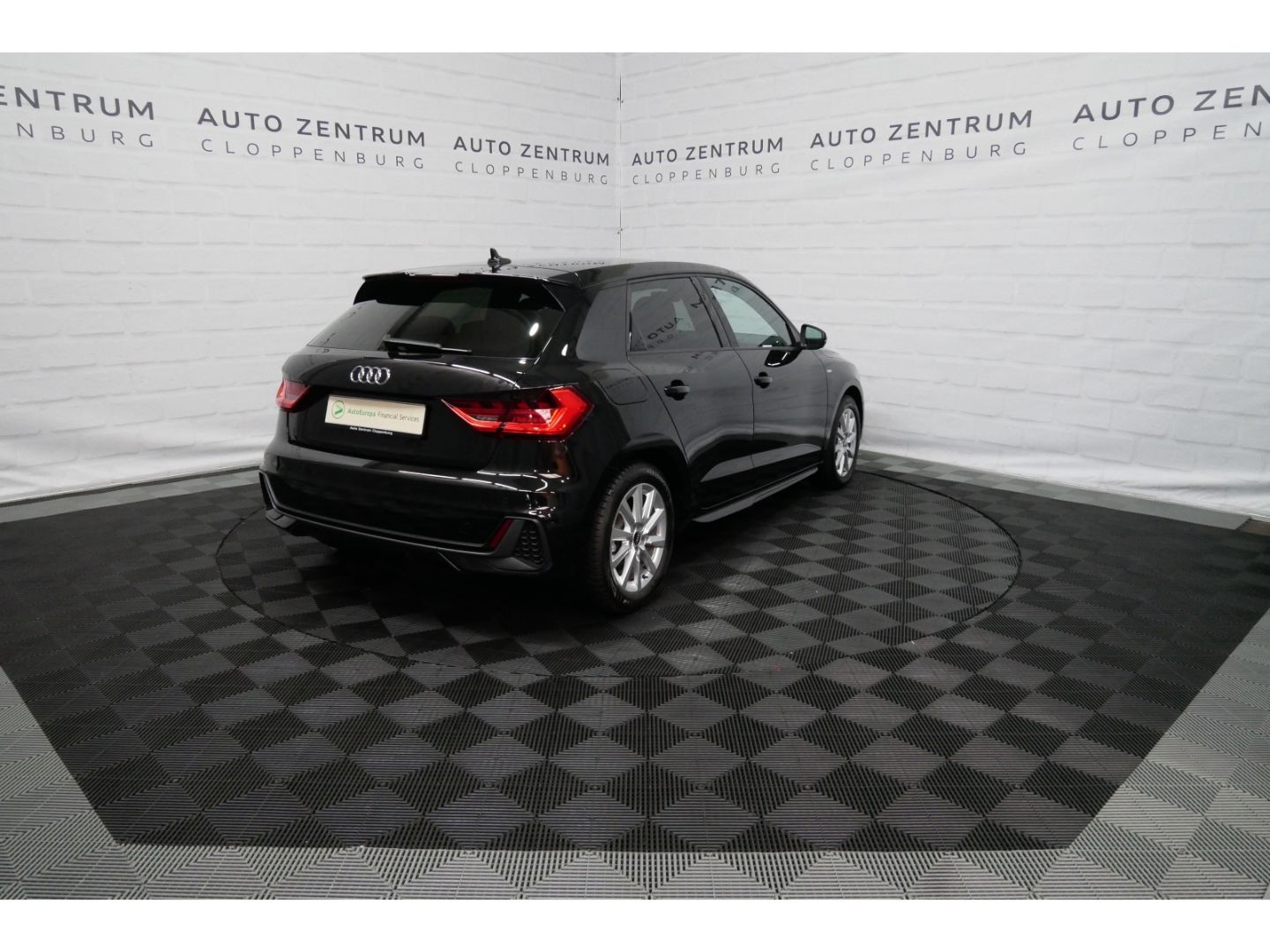 Audi A1 SB 30 TFSI S line LED+MMI+Leder+Virtual+PDC