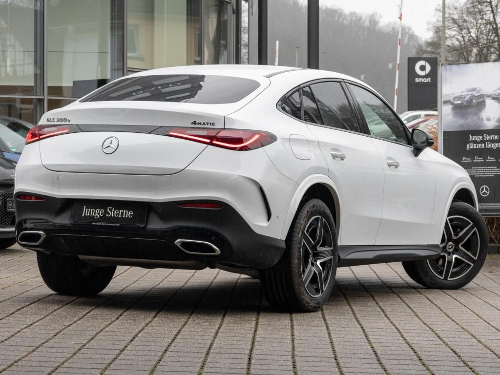 Mercedes-Benz GLC 300 e 4M Coupé AMG/Digital/Pano/Burm3D/Night