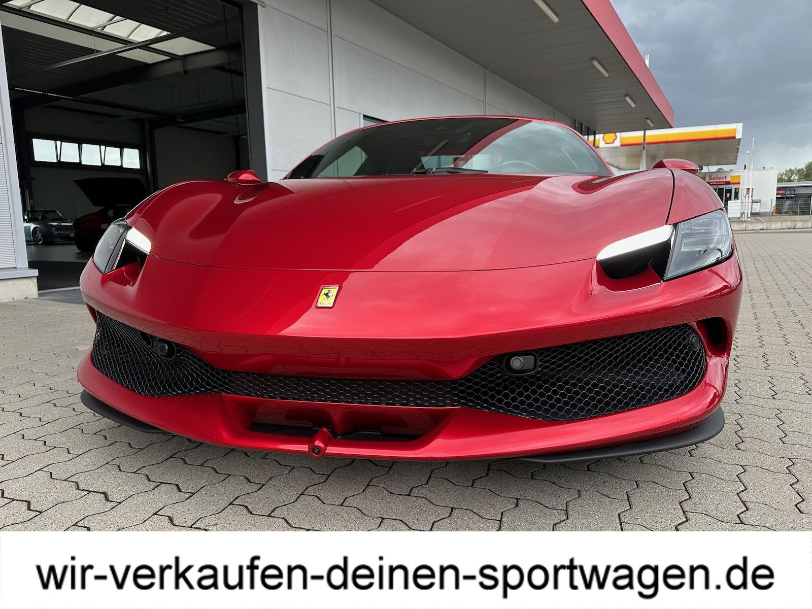 Ferrari 296 GTS - Samsaru's Car Outlet