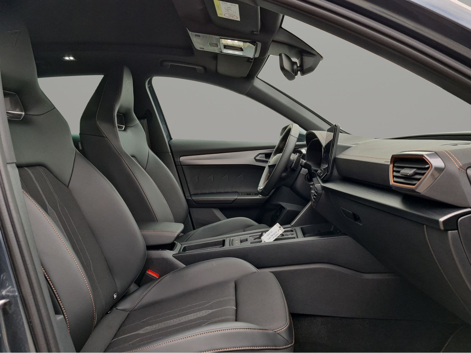 Cupra Formentor VZ 2.0 TSI 4Dr. M - Samsaru's Car Outlet