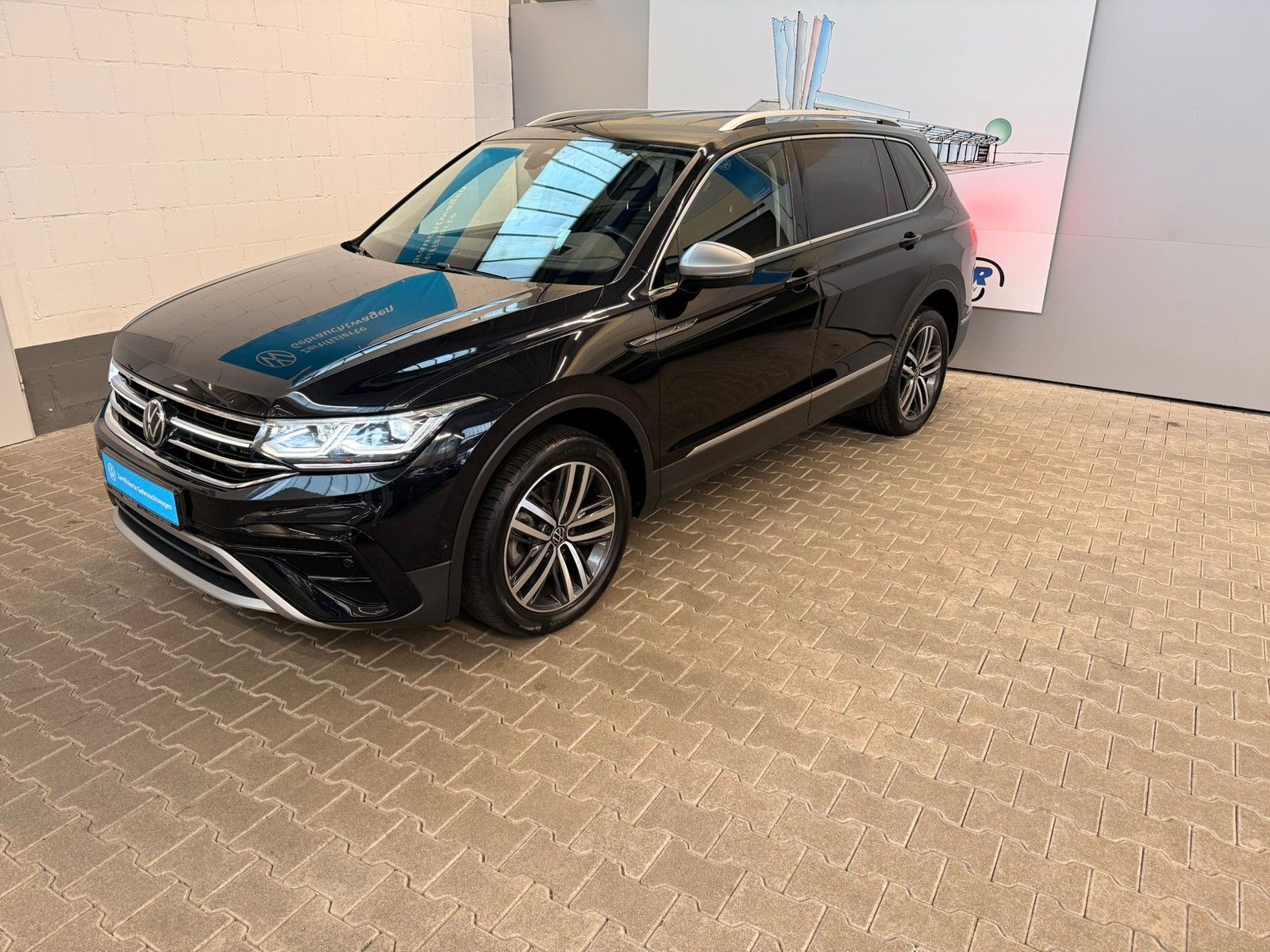 Volkswagen Tiguan Allsp.  Elegance 2,0 TDI 4Motion +AHK+Kam