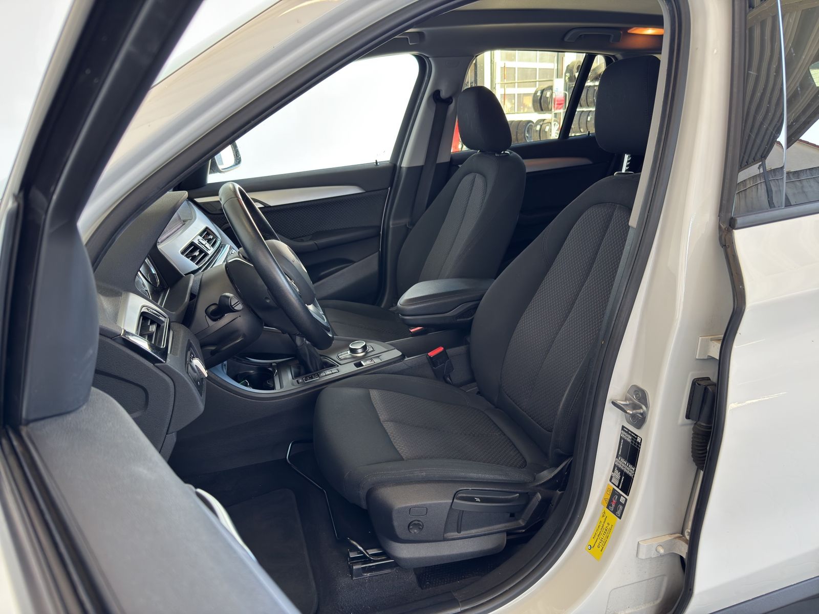 BMW X1 xDrive25e - Samsaru's Car Outlet