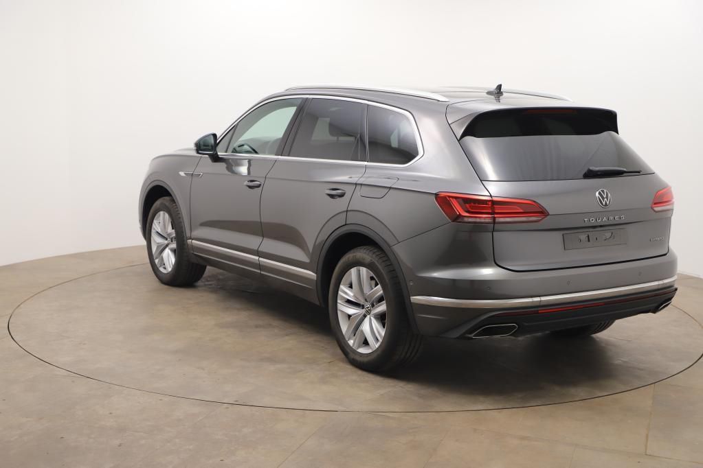 Volkswagen Touareg Elegance 4M 3.0 TSI - Samsaru's Car Outlet
