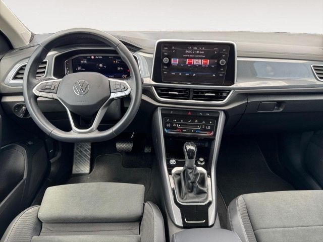 Volkswagen T-Roc 1.5 TSI DSG Style - Samsaru's Car Outlet