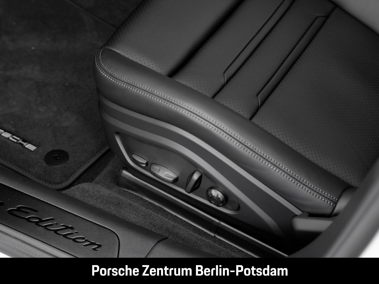 Porsche Panamera 4 E-Hybrid Sport Turismo Platinum Editi