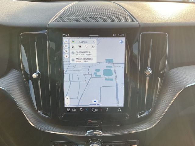 Volvo XC60 B4 Plus Dark 2WD ACC PANO Standhz Allwetter