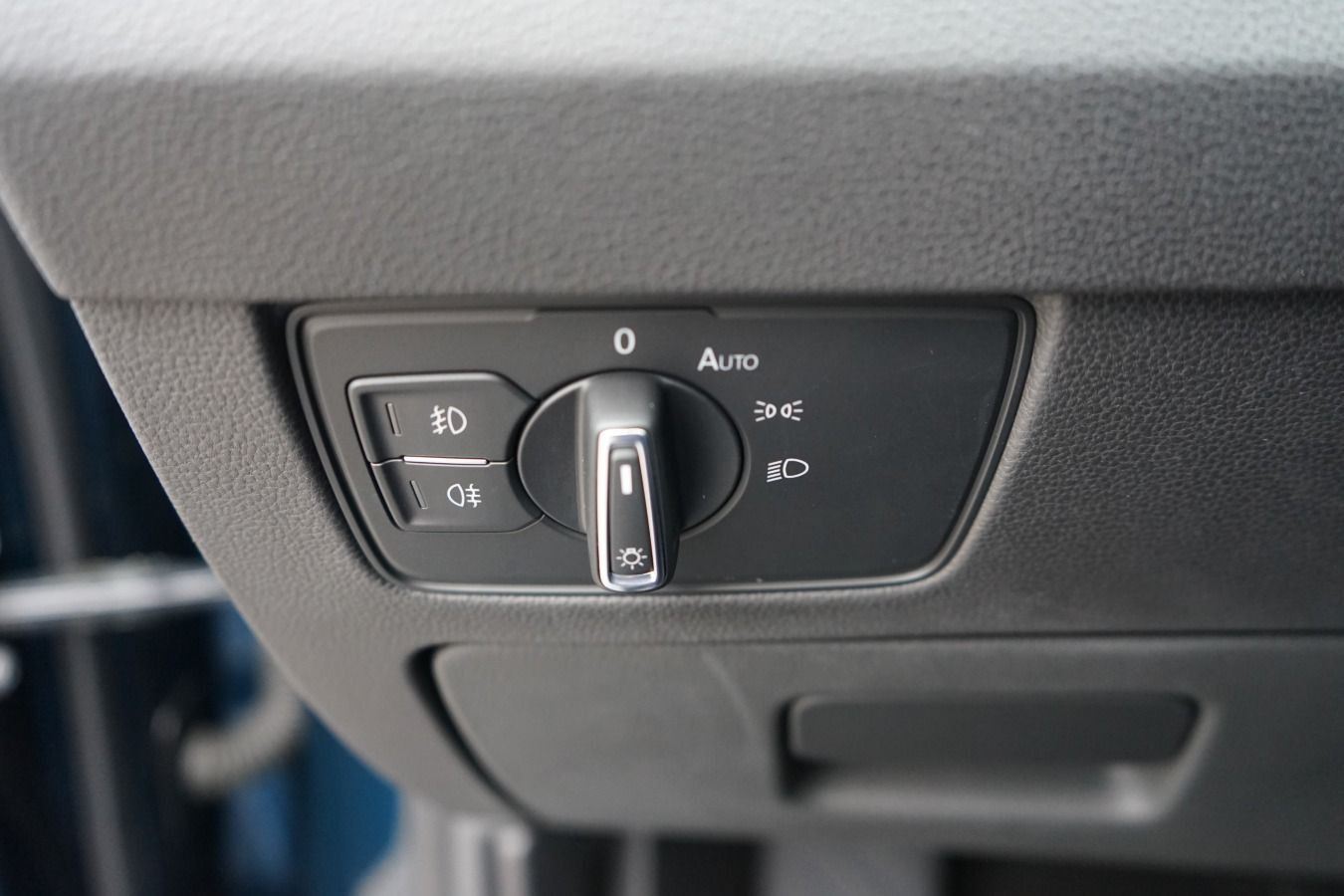 Volkswagen Passat Variant 4Motion 2.0 TDI Business*AHK*ACC*