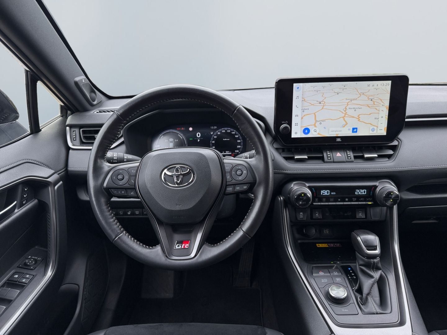 Toyota RAV 4 Plug-in-Hybrid GR SPORT - Samsaru's Car Outlet