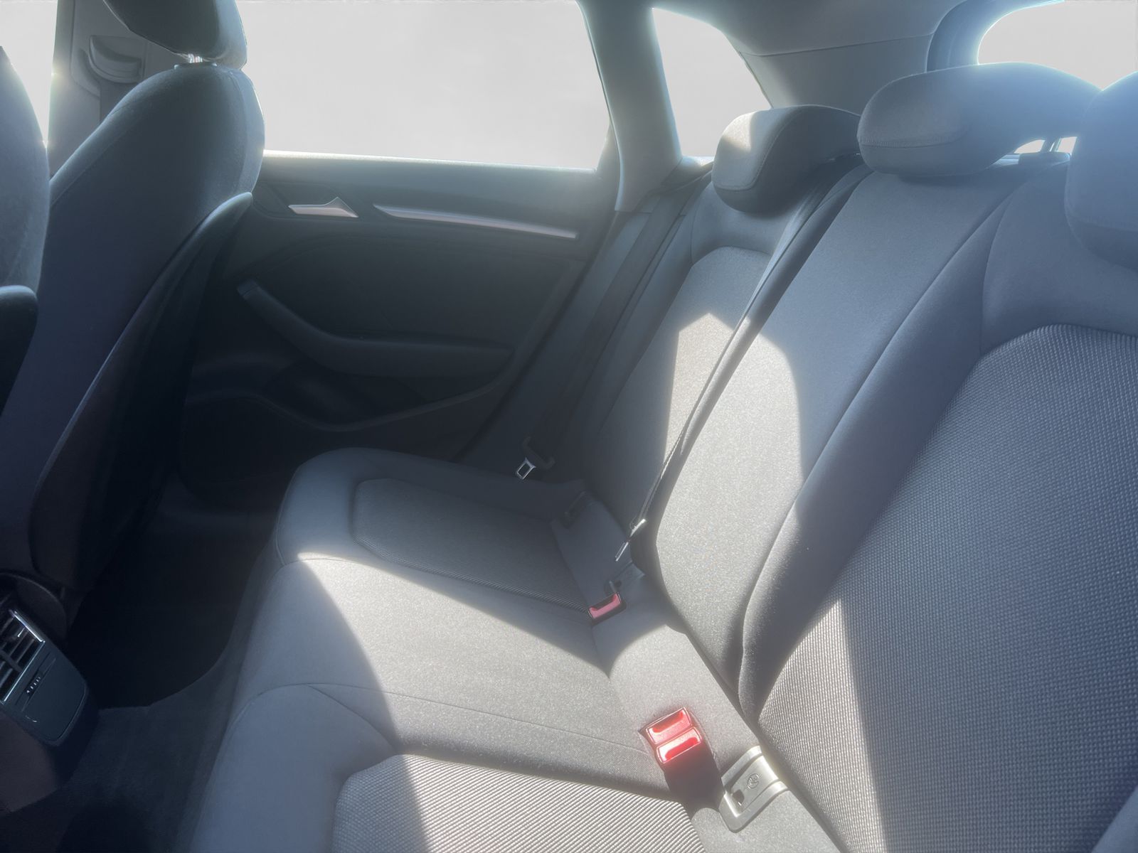 Audi A3 Sportback 40 TFSI e-tron - Samsaru's Car Outlet