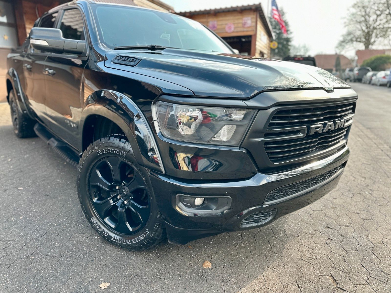 Dodge 1500 V8 5,7L*LPG*4X4*OFF-ROAD*AHK*BÜGEL*GARANTIE