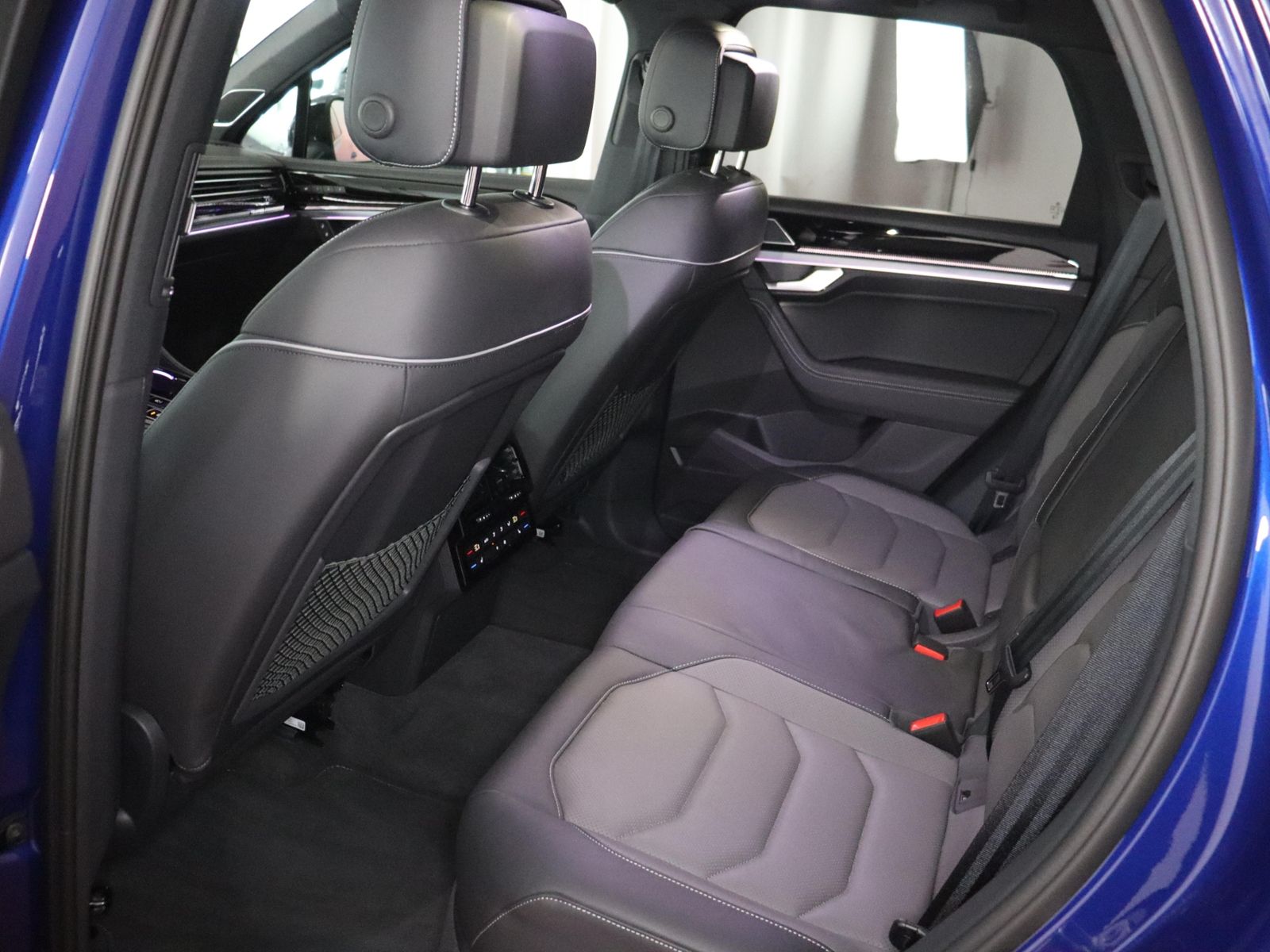 Volkswagen Touareg R-Line Black Style 3.0TDI 497,-ohne Anza