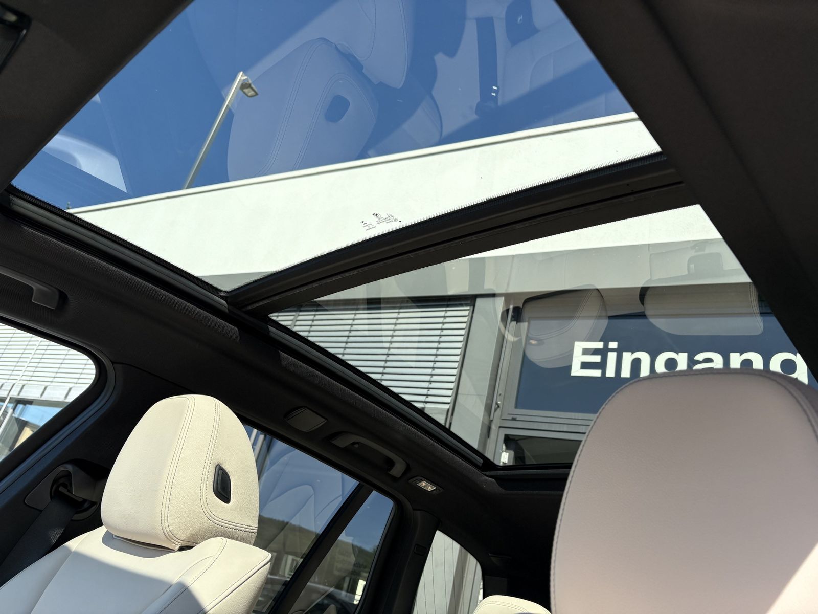 BMW X3 xDrive30e M Sport - Samsaru's Car Outlet