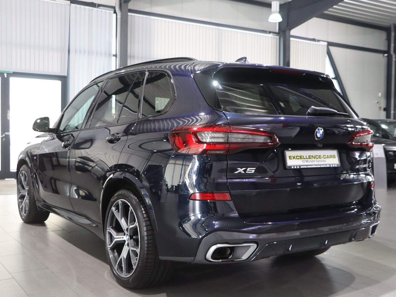 BMW X5 xDrive 40d M-SPORTPAKET / 7-SITZER / PANORAMA