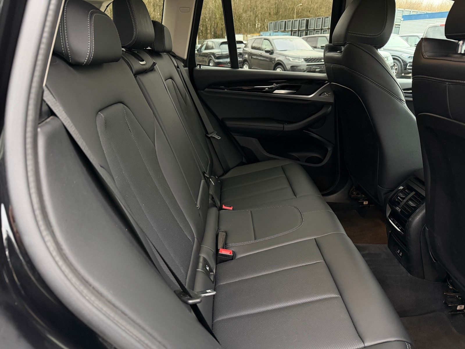 BMW X3 xDrive30e*Sportsizte*Leder*Nachlakierungsfrei