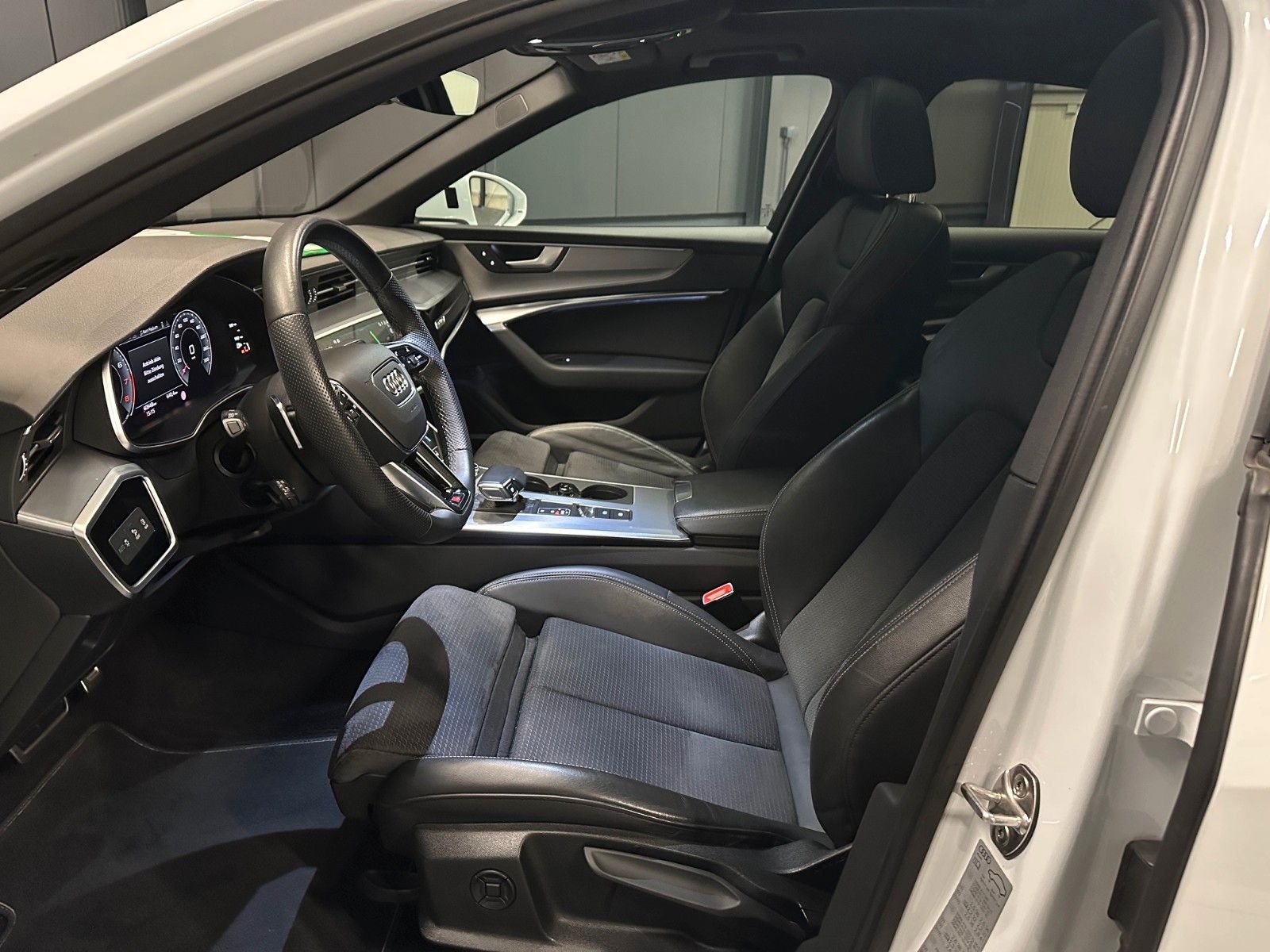 Audi A6 Lim. 45 TFSI quattro Sport/S-Line*21Zoll*PANO