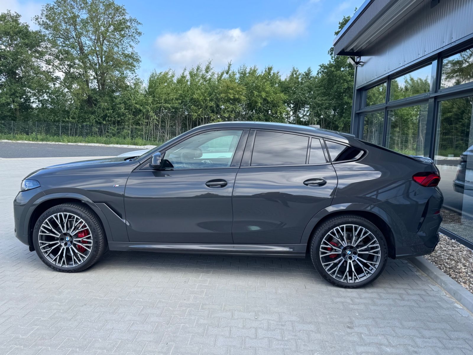 BMW X6 30d M Sport Pro - Samsaru's Car Outlet