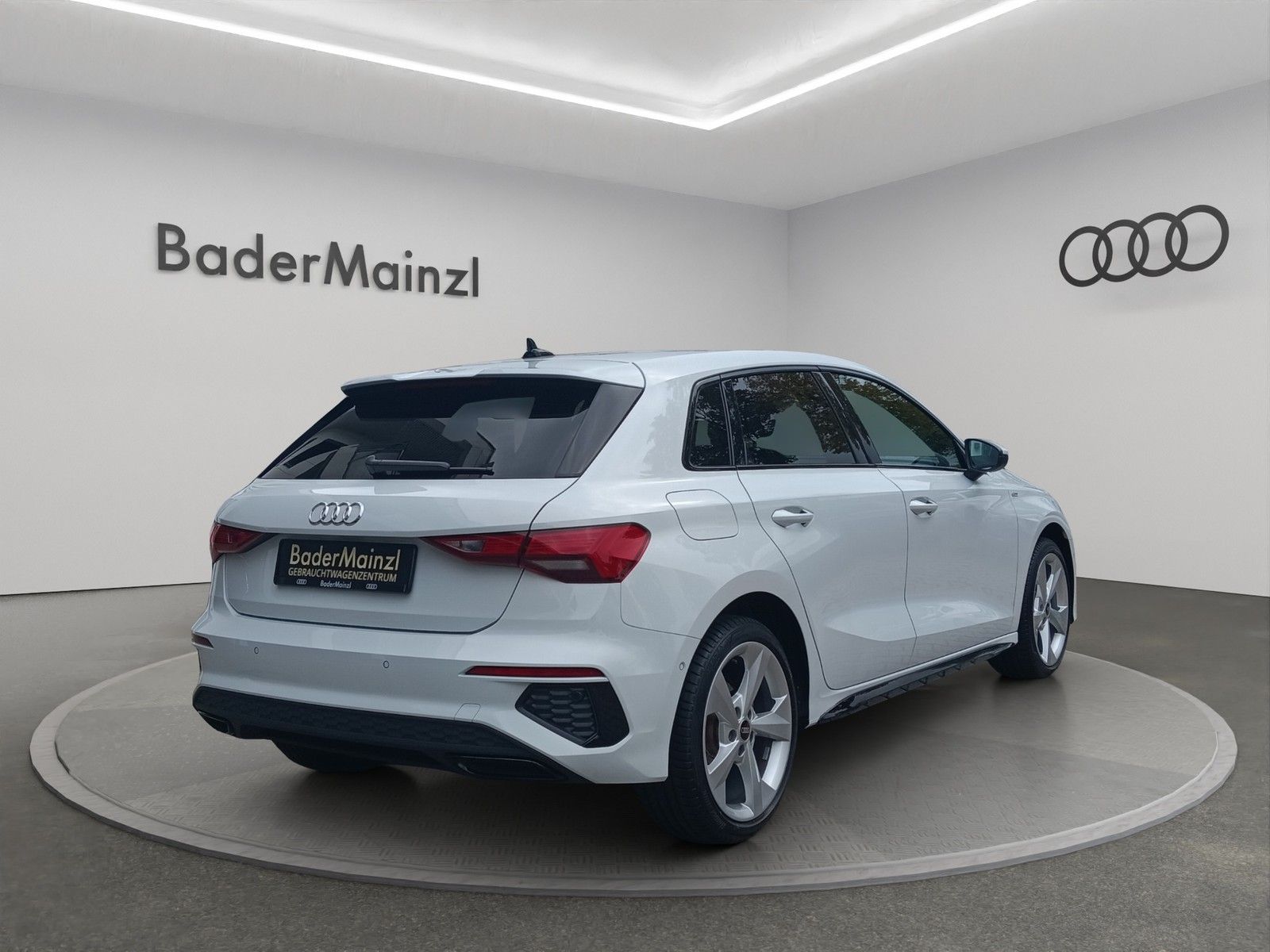 Audi A3 Sportback 1.4 TFSIe S Line SHZ DAB