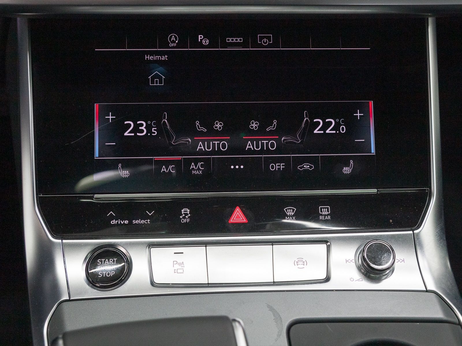 Audi A6 Avant 55 TFSI Q S LINE - Samsaru's Car Outlet