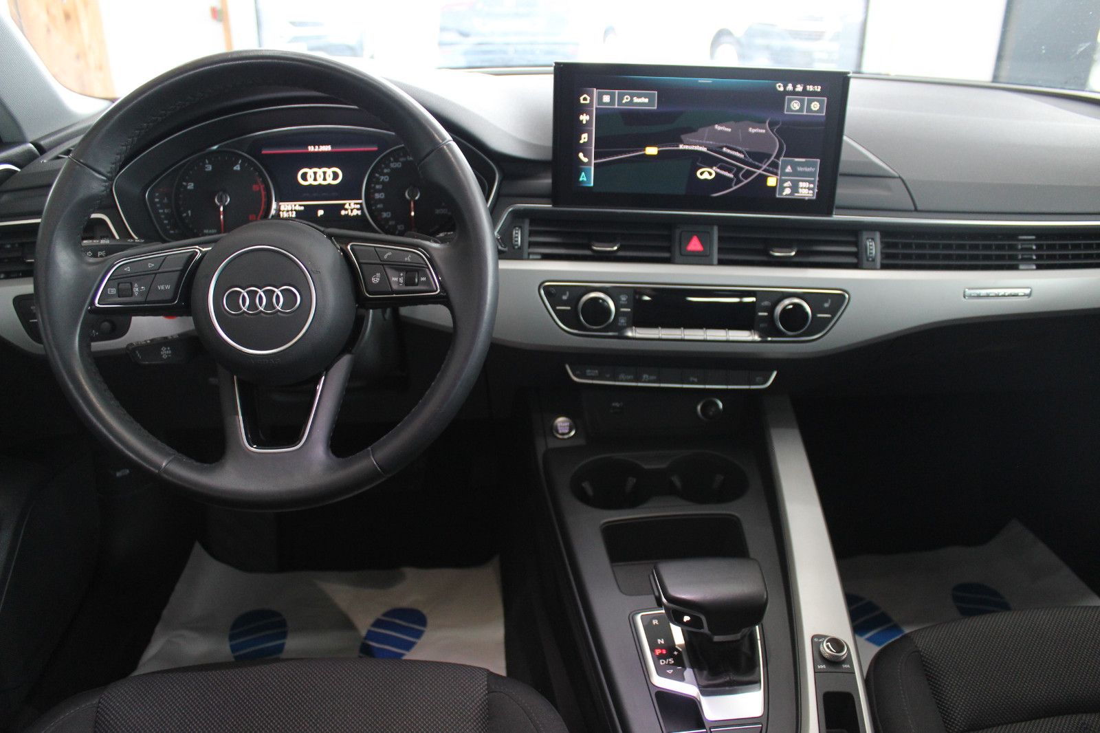 Audi A4 Avant 40 TDI quattro S tronic - Samsaru's Car Outlet