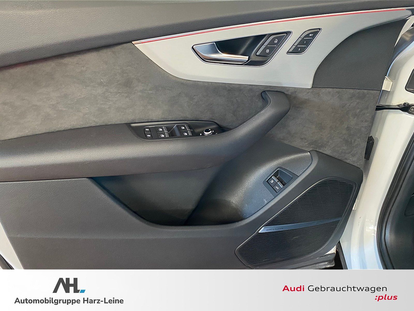 Audi Q7 55 TFSIe S line quattro Tiptronic Matrix Pano