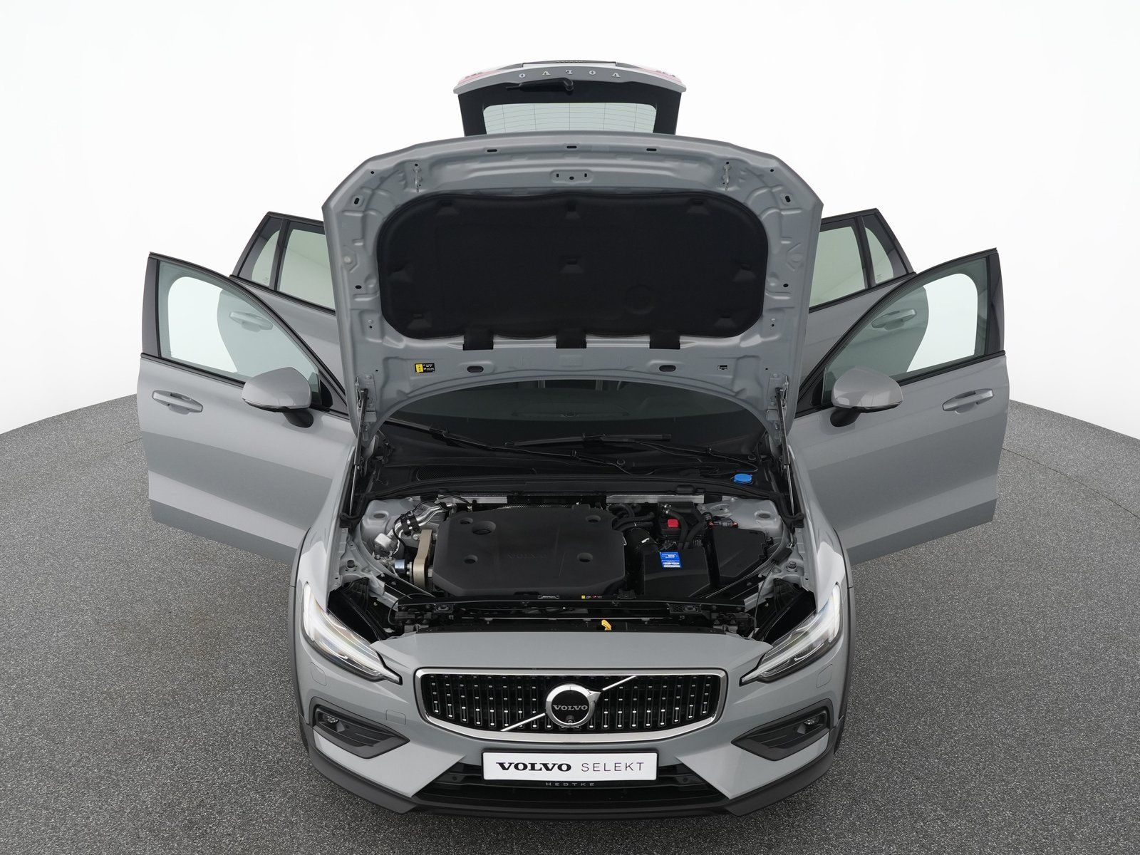 Volvo V60 CC B4 AWD Plus SONDERFINANZIERUNG 1,99%*