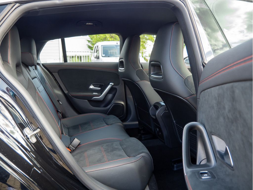 Mercedes-Benz CLA 250 SB 4M AMG Sport Advanced Plus - Samsaru's Car Outlet