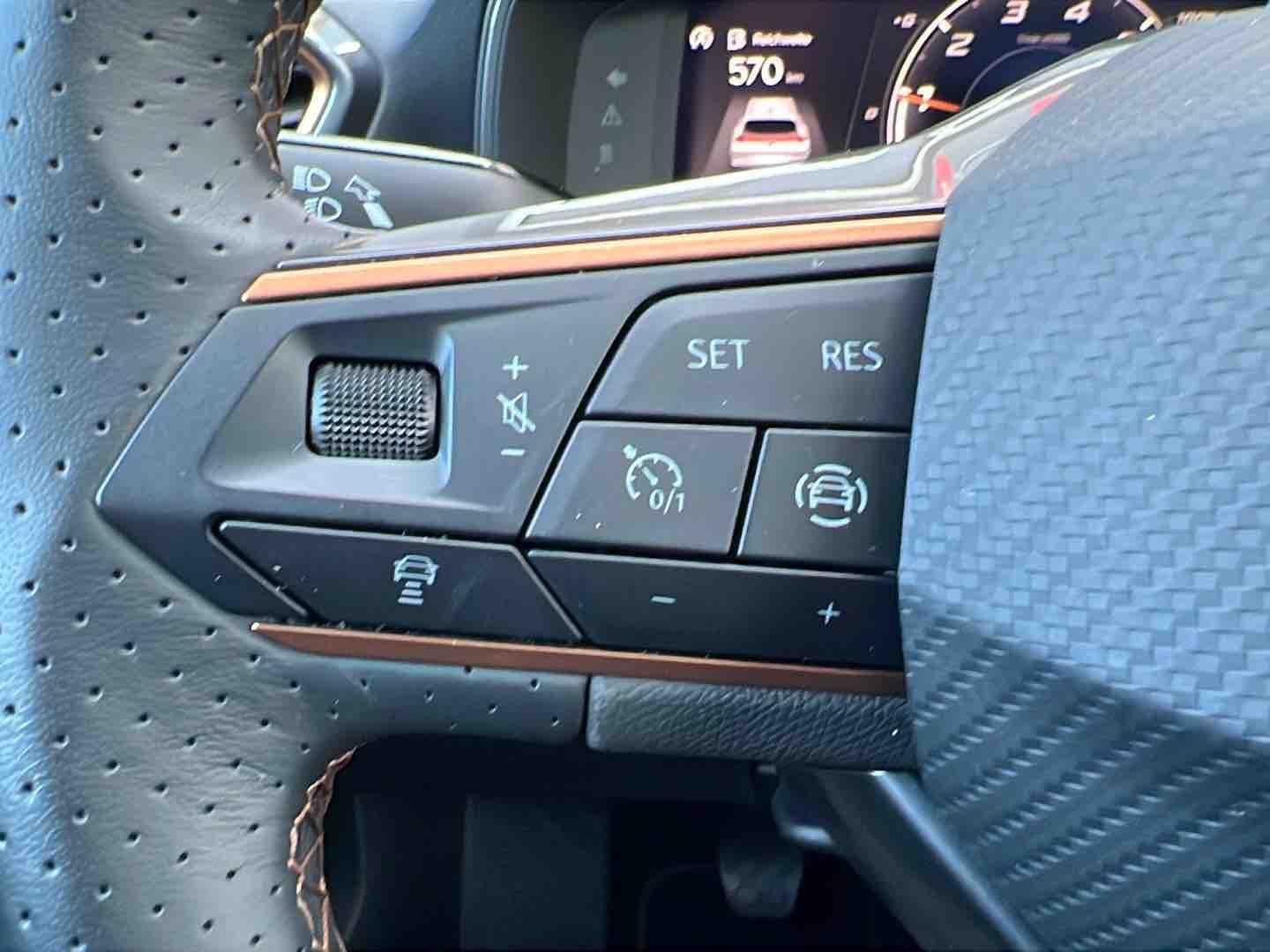 Cupra Formentor 1.5 TSI - Samsaru's Car Outlet
