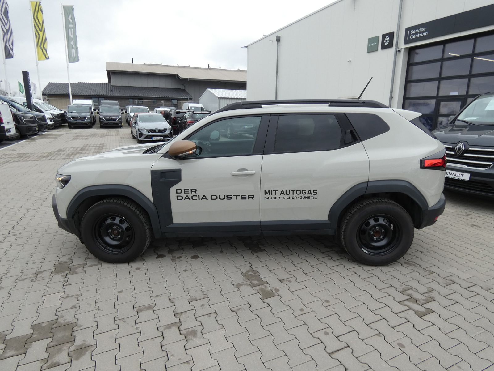 Dacia Duster Extreme TCe 130 - Samsaru's Car Outlet
