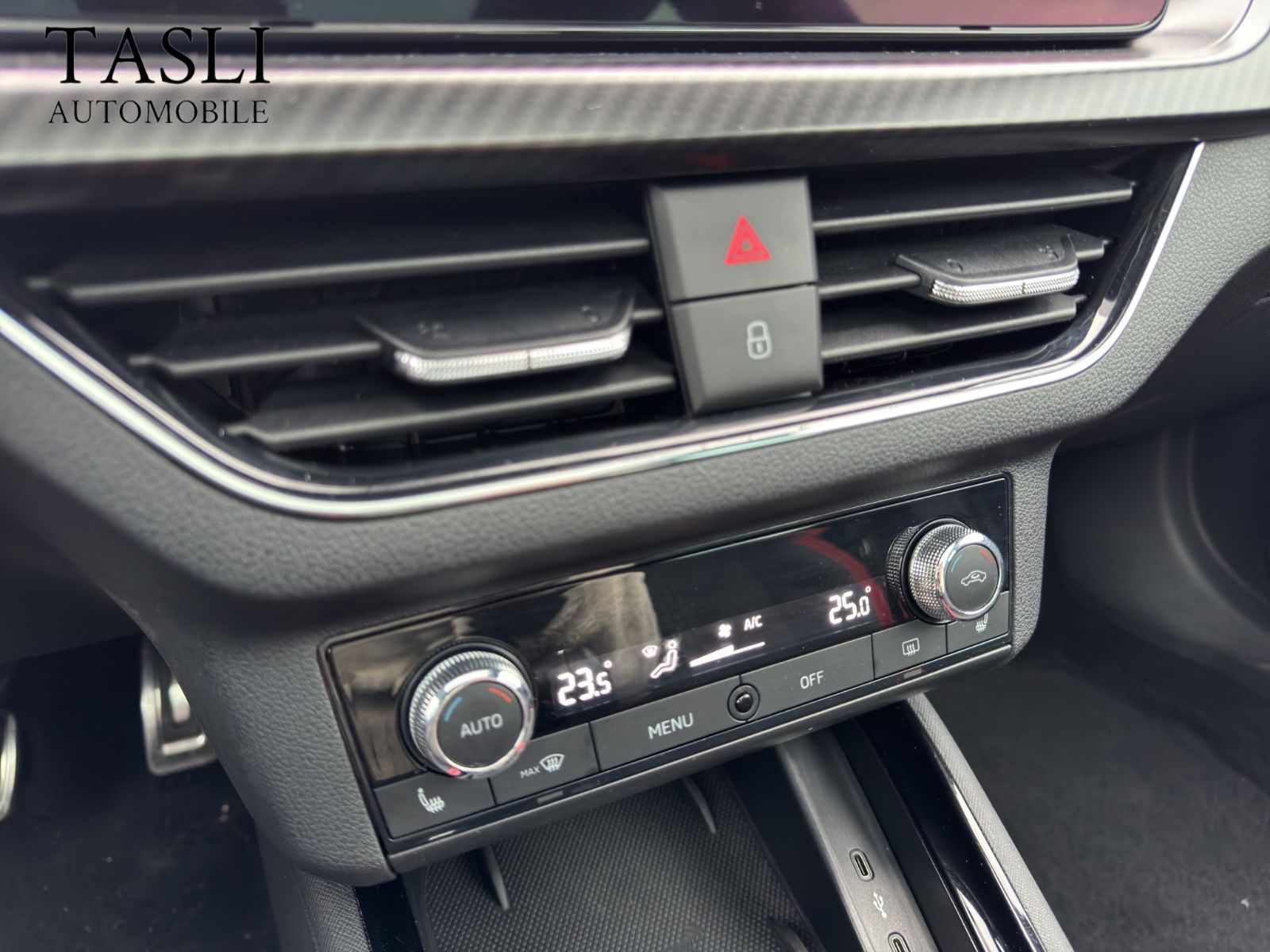 Skoda Kamiq Monte Carlo - Samsaru's Car Outlet