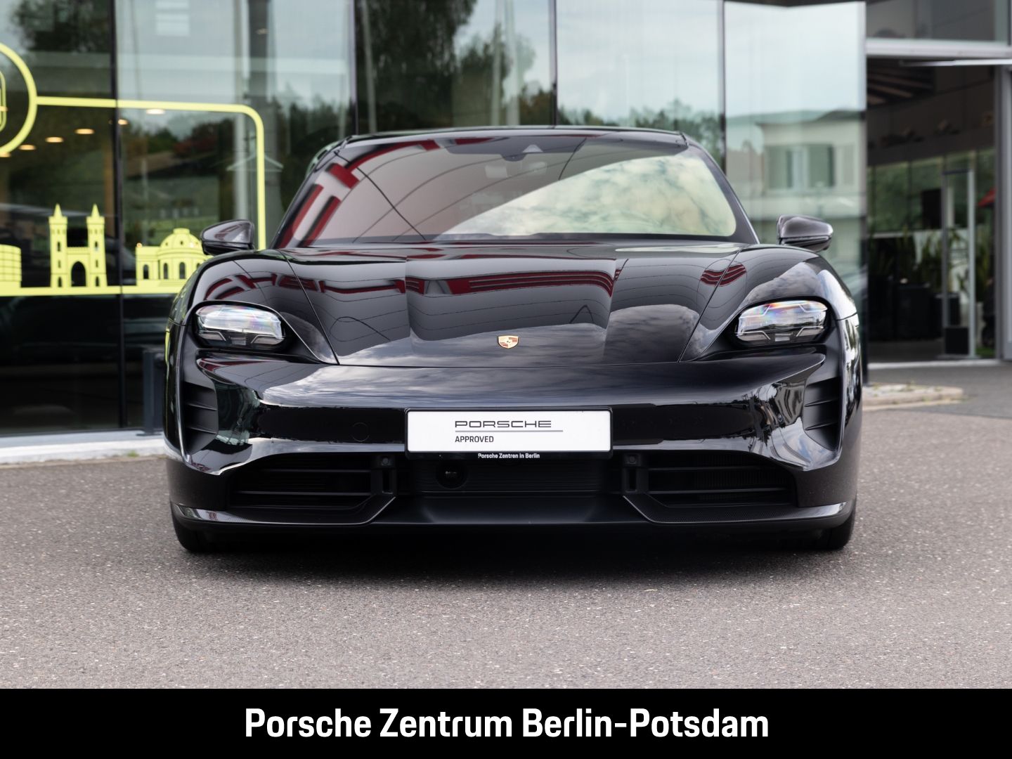 Porsche Taycan Turbo S Sport Turismo Burmester LED