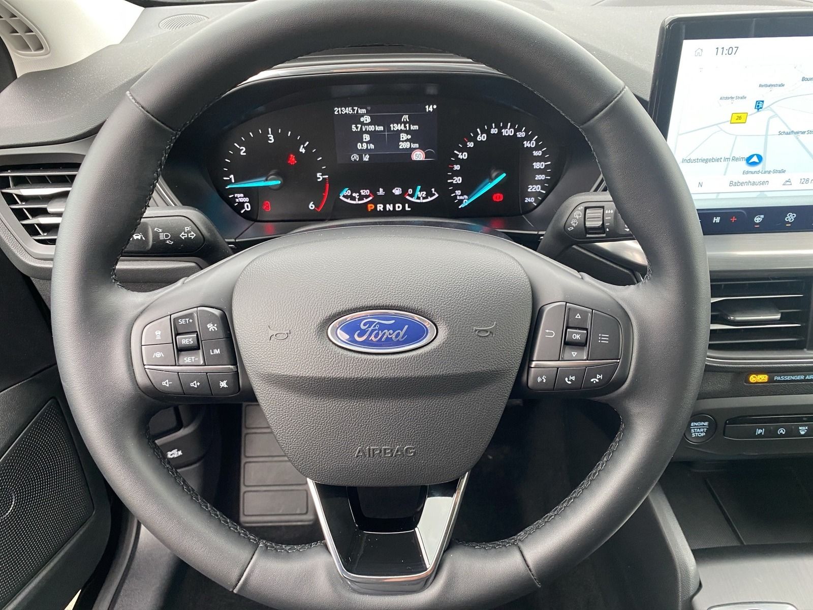 Ford Focus Turnier 1.5 EB Titanium Aut.*Navi*LED*RFK