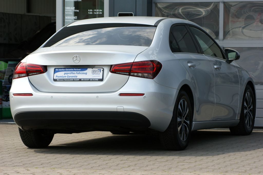 Mercedes-Benz A 180 d 7G-DCT Style - Samsaru's Car Outlet