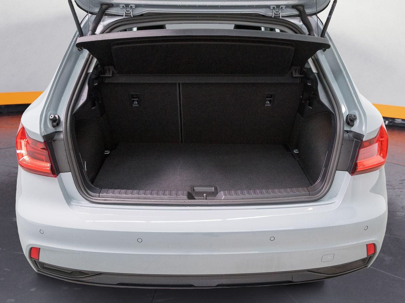 Audi A1 Sportback 25 TFSI ADVANCED - Samsaru's Car Outlet