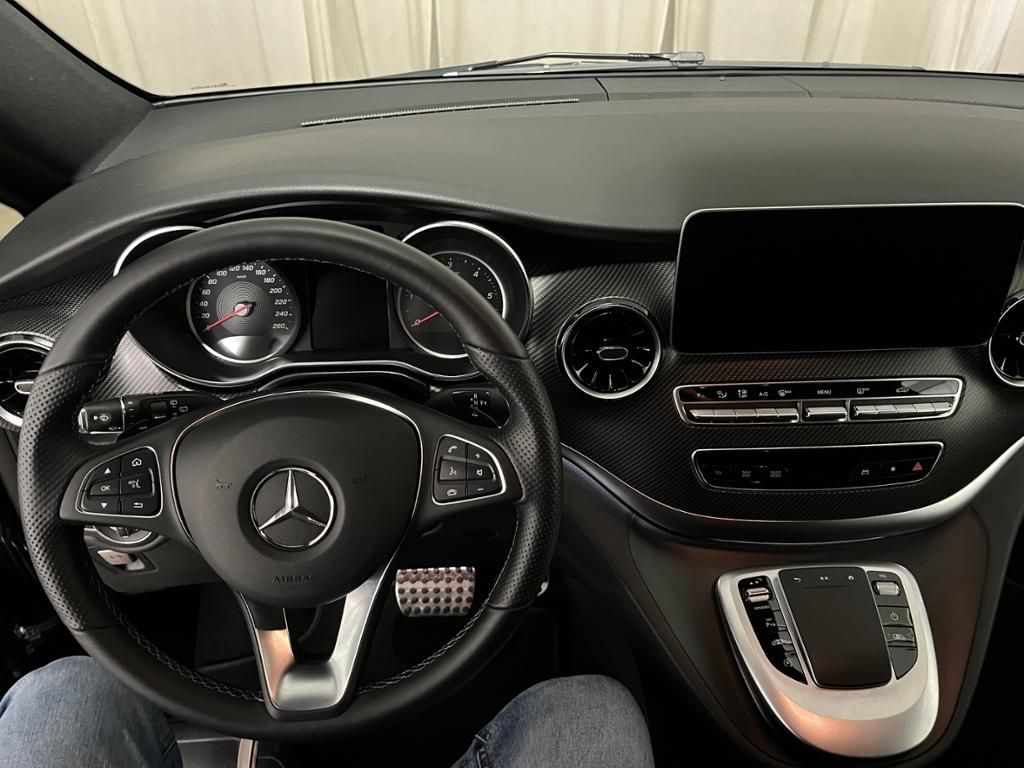 Mercedes-Benz V 220 d AMG - Samsaru's Car Outlet
