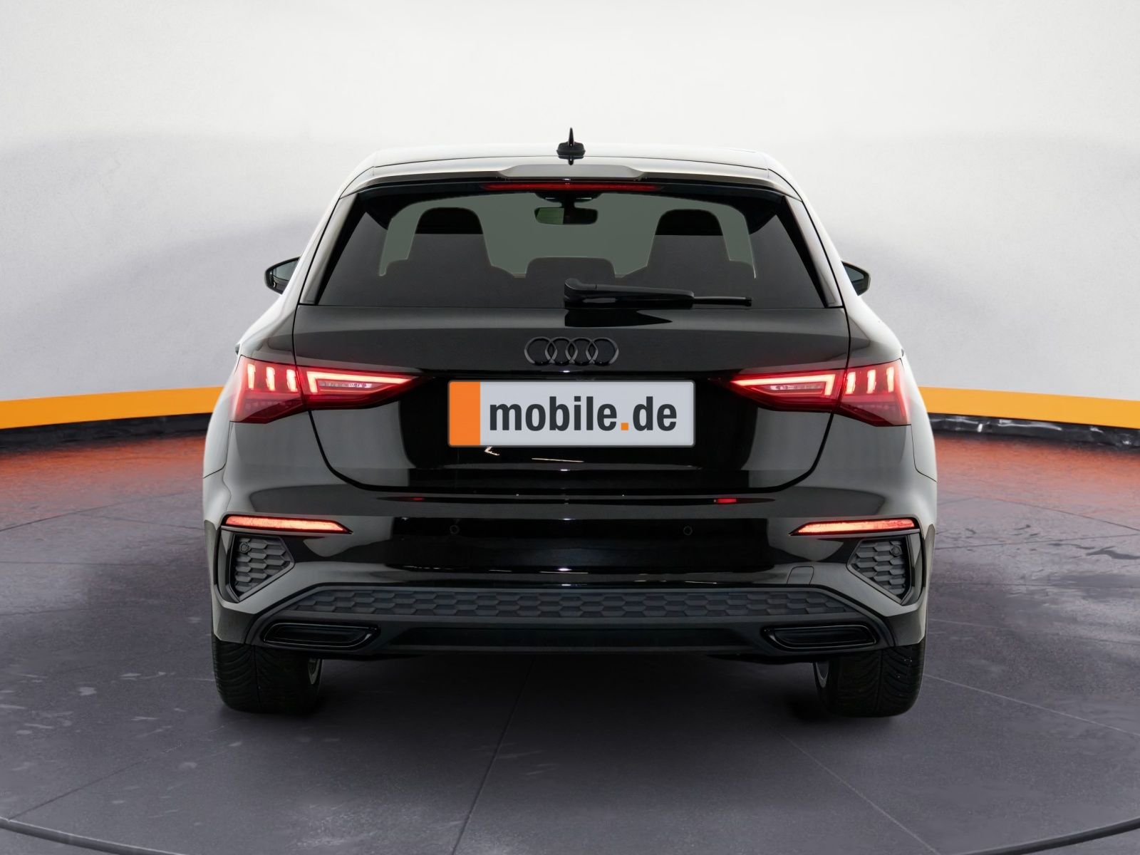 Audi A3 Sportback 45 TFSI e S line S tronic - Samsaru's Car Outlet