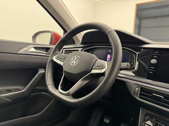 Volkswagen Taigo 1.0 TSI Style - Samsaru's Car Outlet