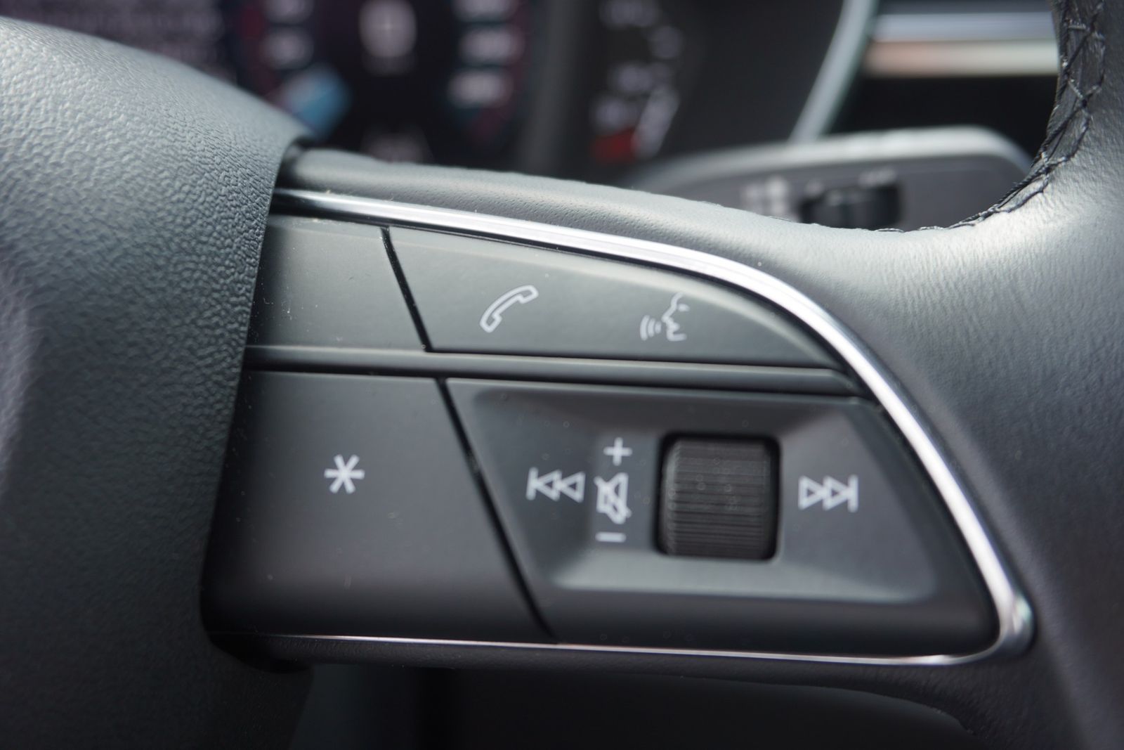 Audi Q3 35 TDI quattro advanced - Samsaru's Car Outlet