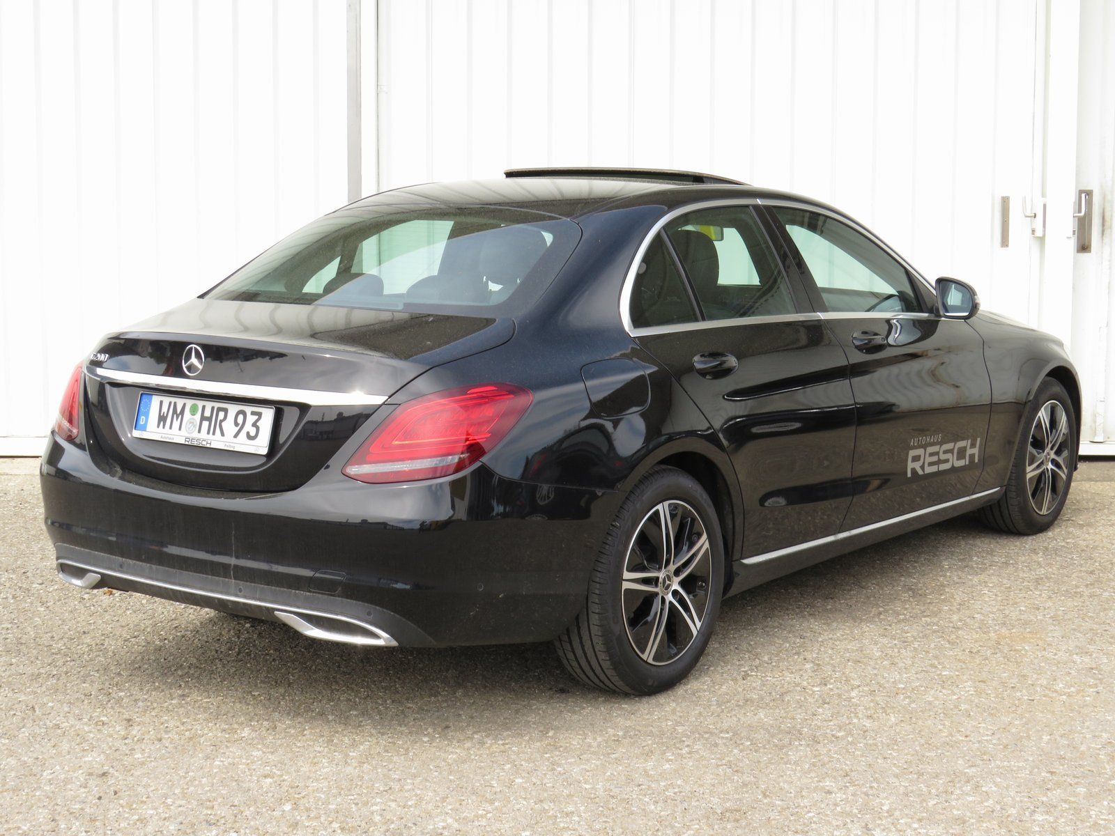 Mercedes-Benz C 200 Avantg. - Samsaru's Car Outlet