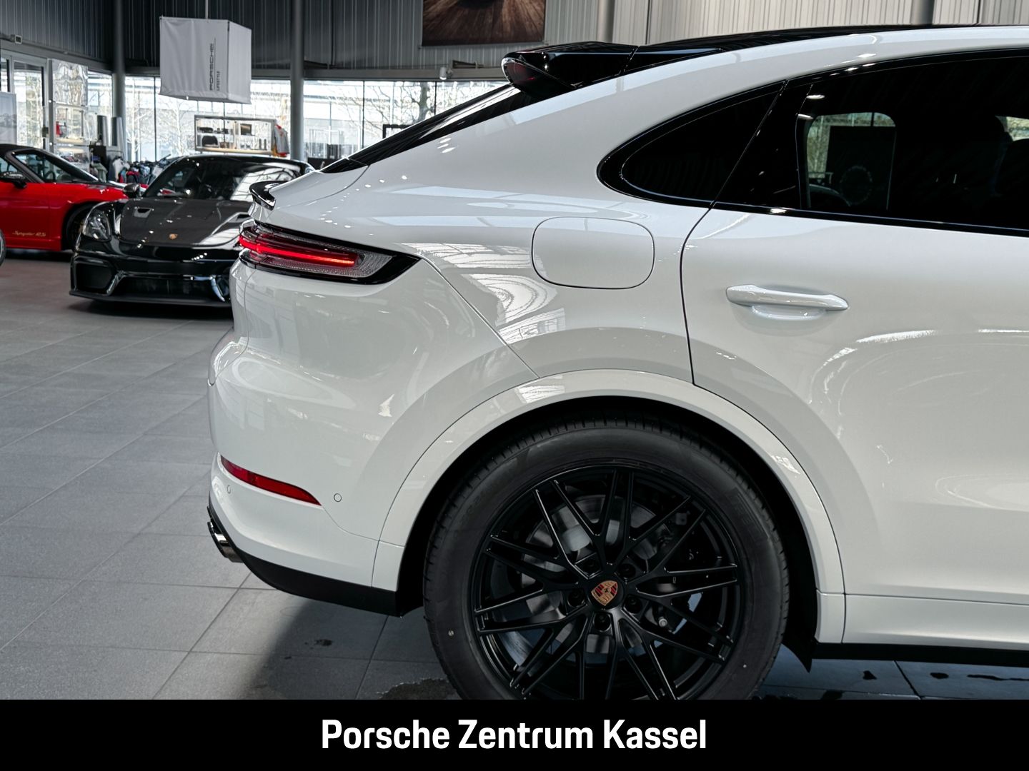 Porsche Cayenne E-Hybrid Coupe Matrix LED